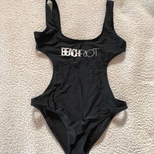 BeachRiot One-piece.